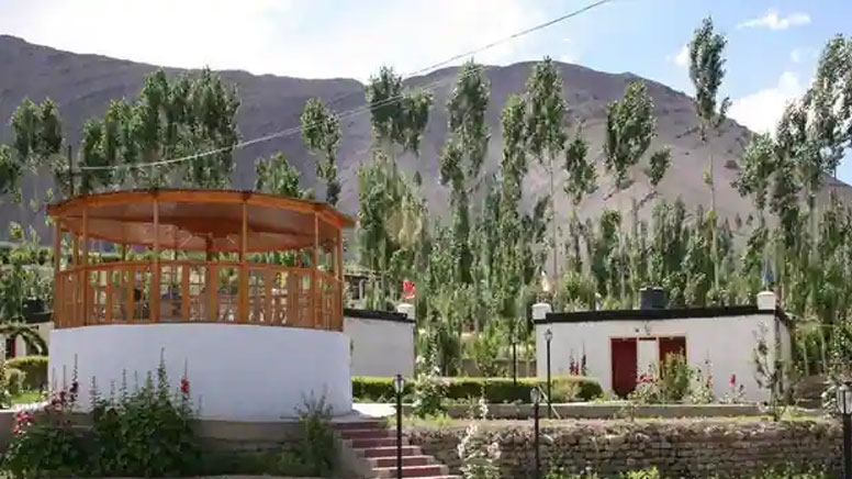 Luxury Hotels in Ladakh