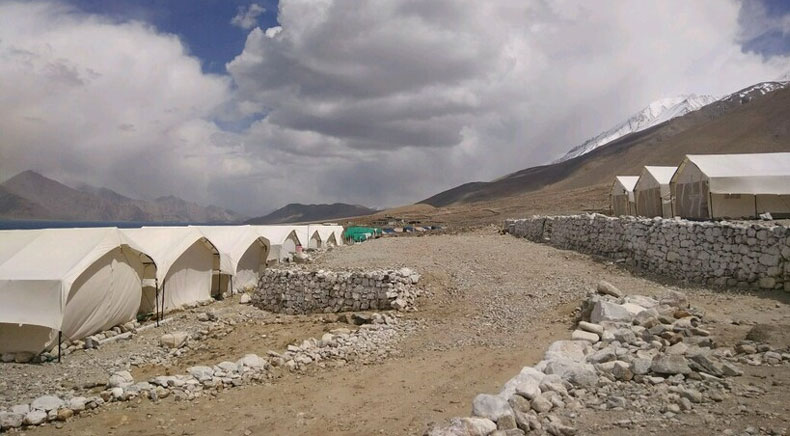 Camps In Pangong -Ladakh