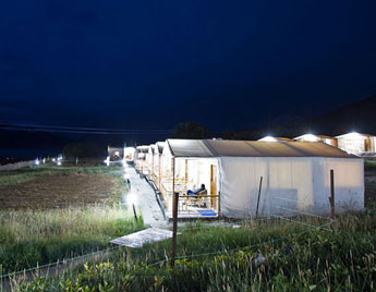 Camps in Pangong Lake