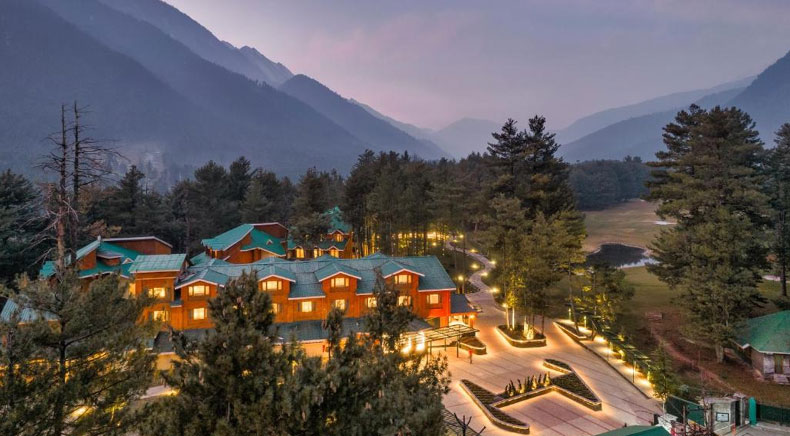 Hotel In Pahalgam