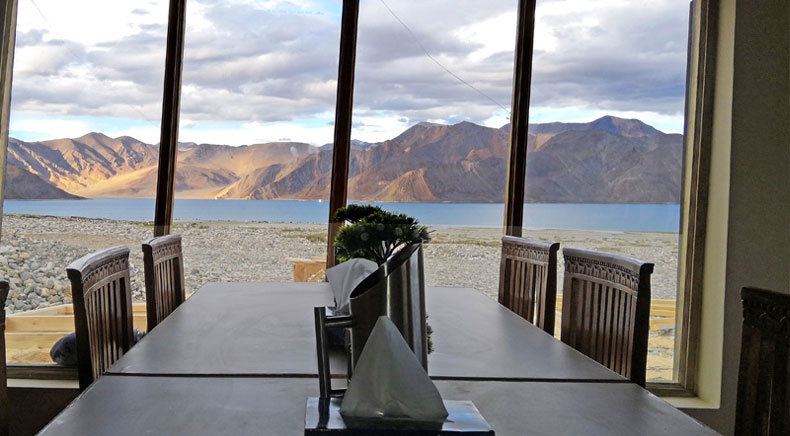 Camps In Pangong -Ladakh