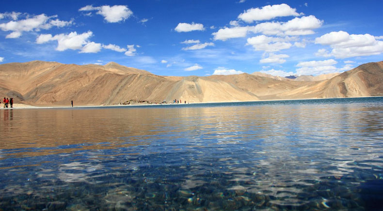 Camps In Pangong -Ladakh