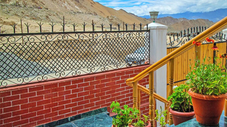 Luxury Hotels in Ladakh