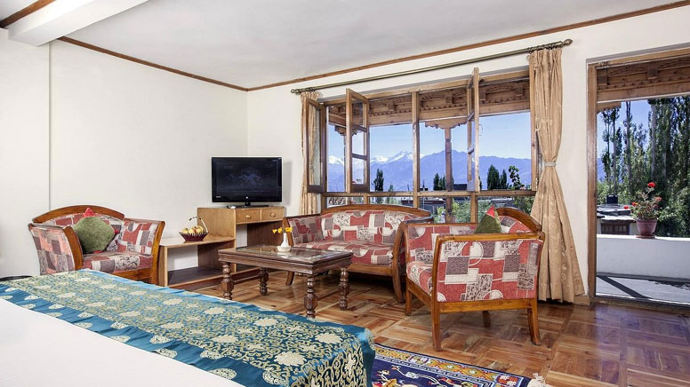 Deluxe Hotels in Ladakh