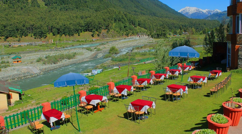 Hotel In Pahalgam