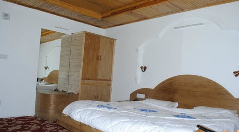 Hotel In Pahalgam