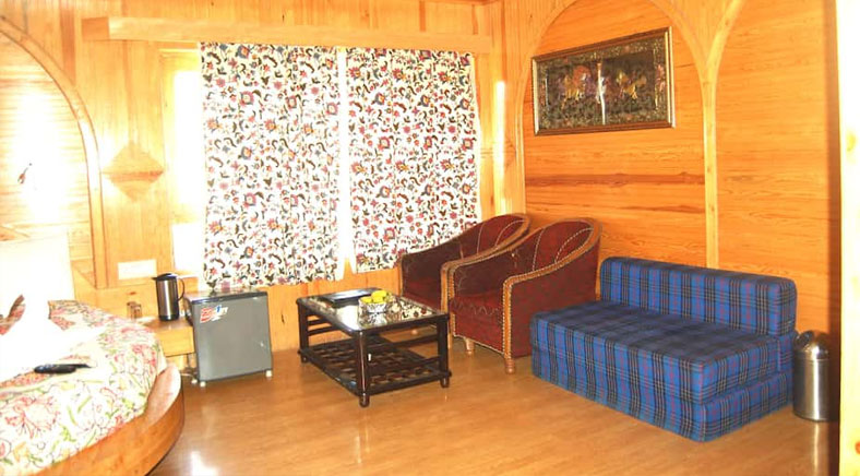 Hotel In Pahalgam