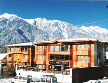 Hotel in Pahaigam