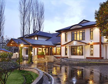 Hotels in Srinagar