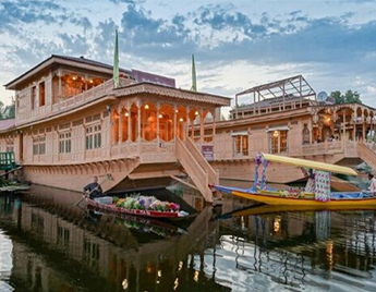 Houseboats In Srinagar