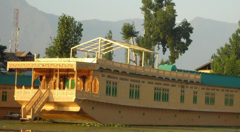 Houseboats In Srinagar