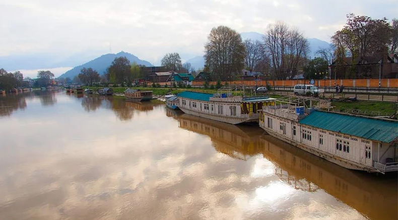 Houseboats In Srinagar