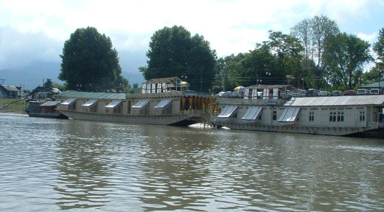 Houseboats In Srinagar