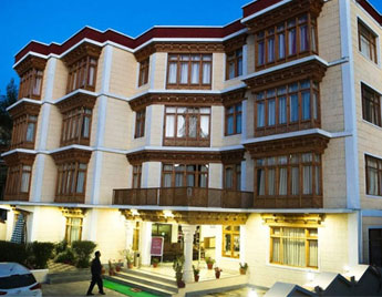 Super Deluxe Hotels in Ladakh