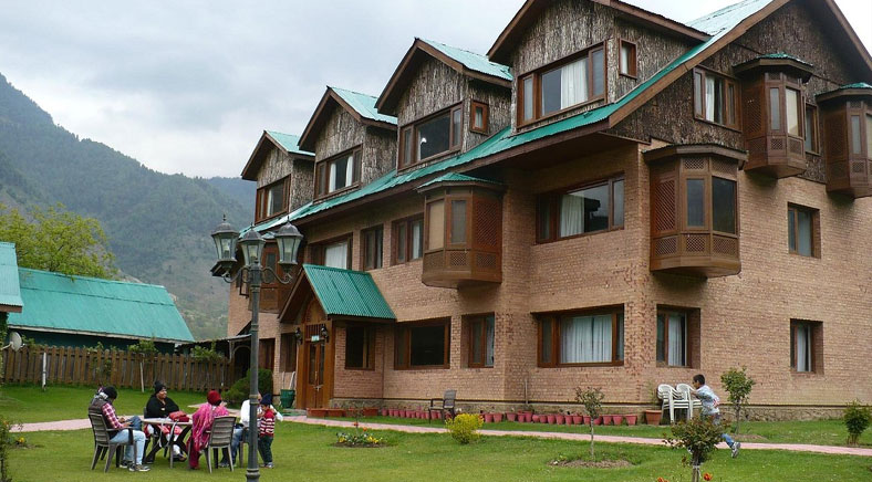 Hotel In Pahalgam