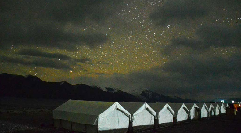 Camps In Pangong -Ladakh